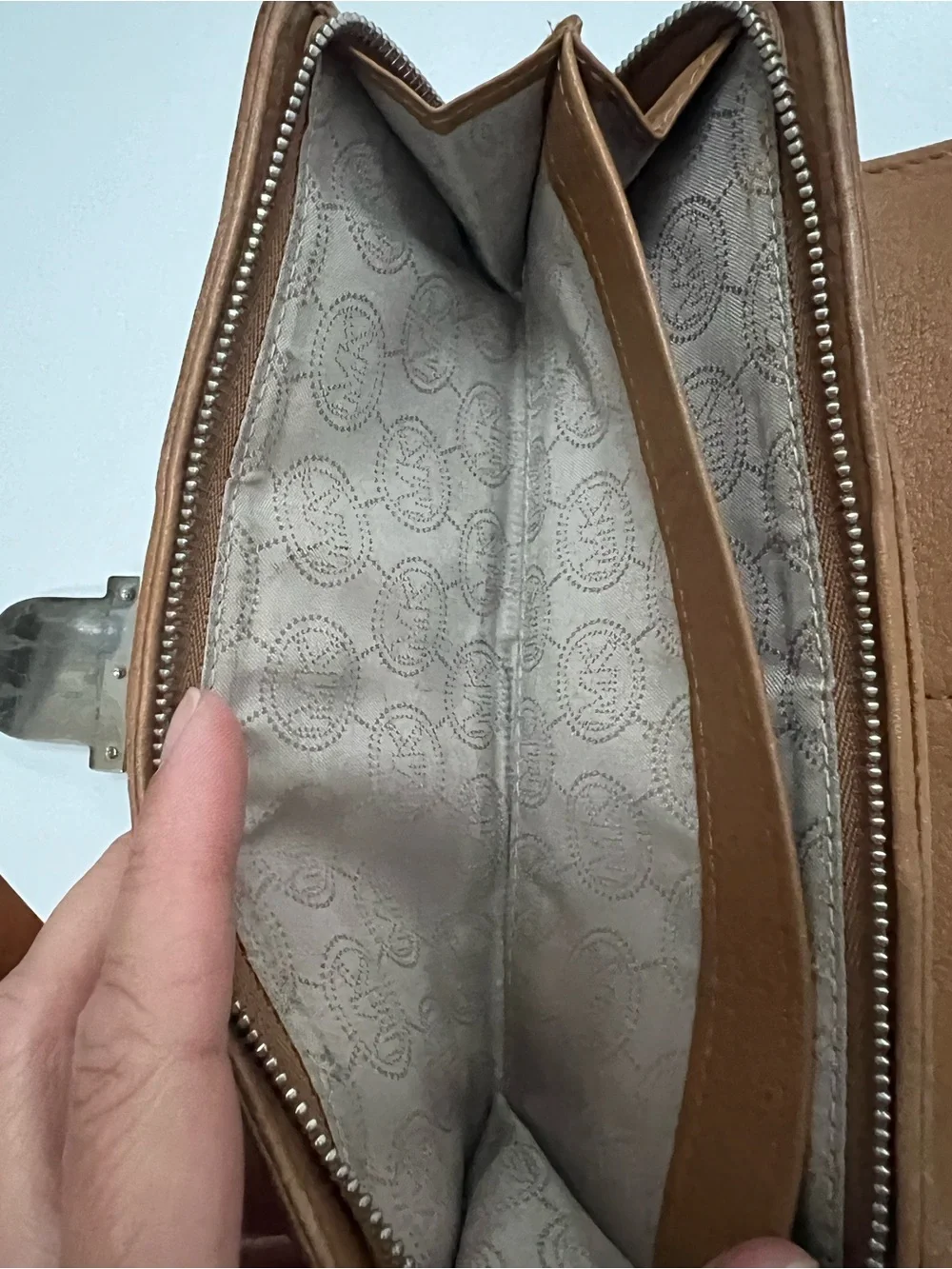 Vintage michael Kors leather wallet